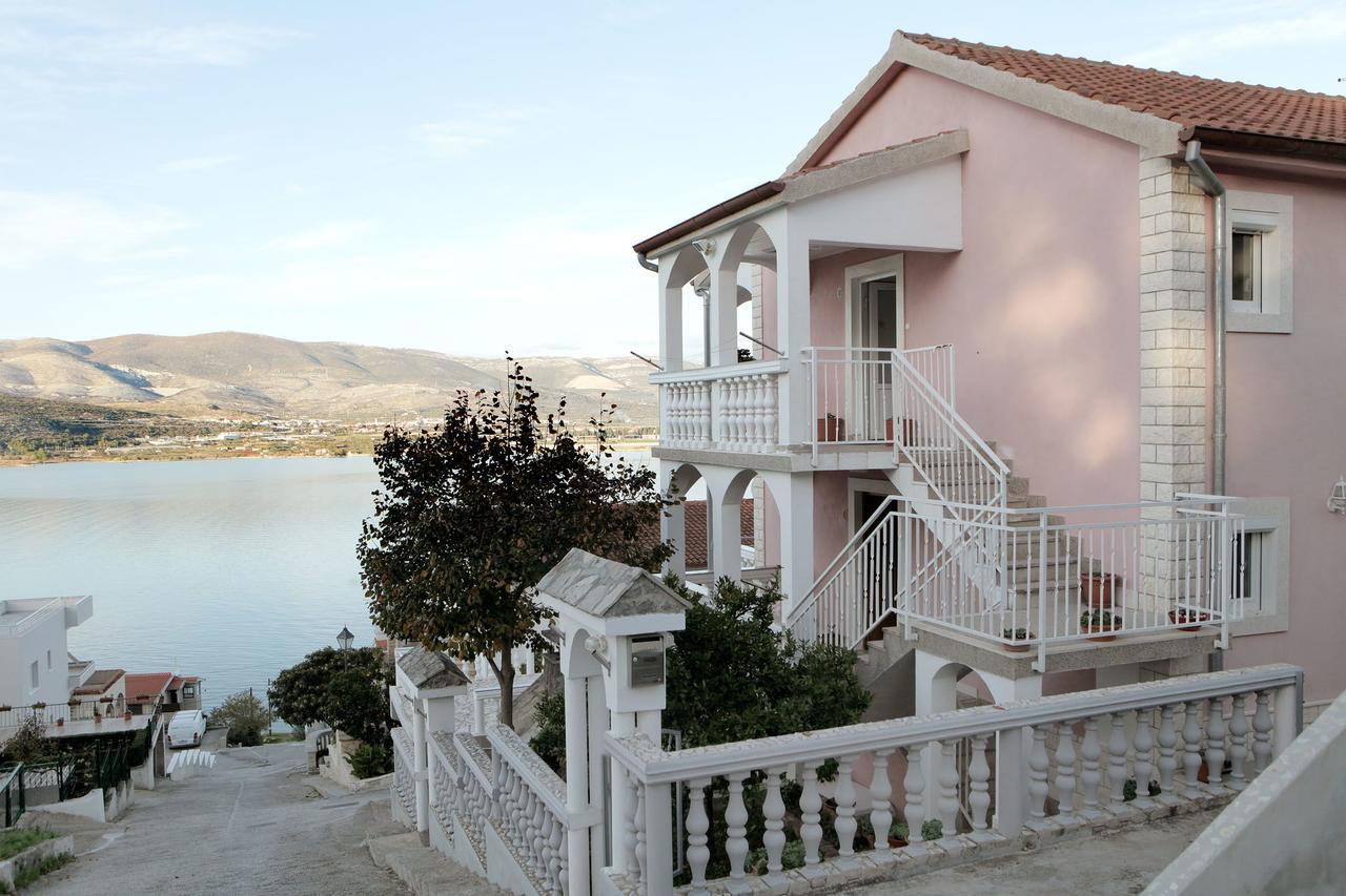 Apartments Iva Trogir Exterior foto